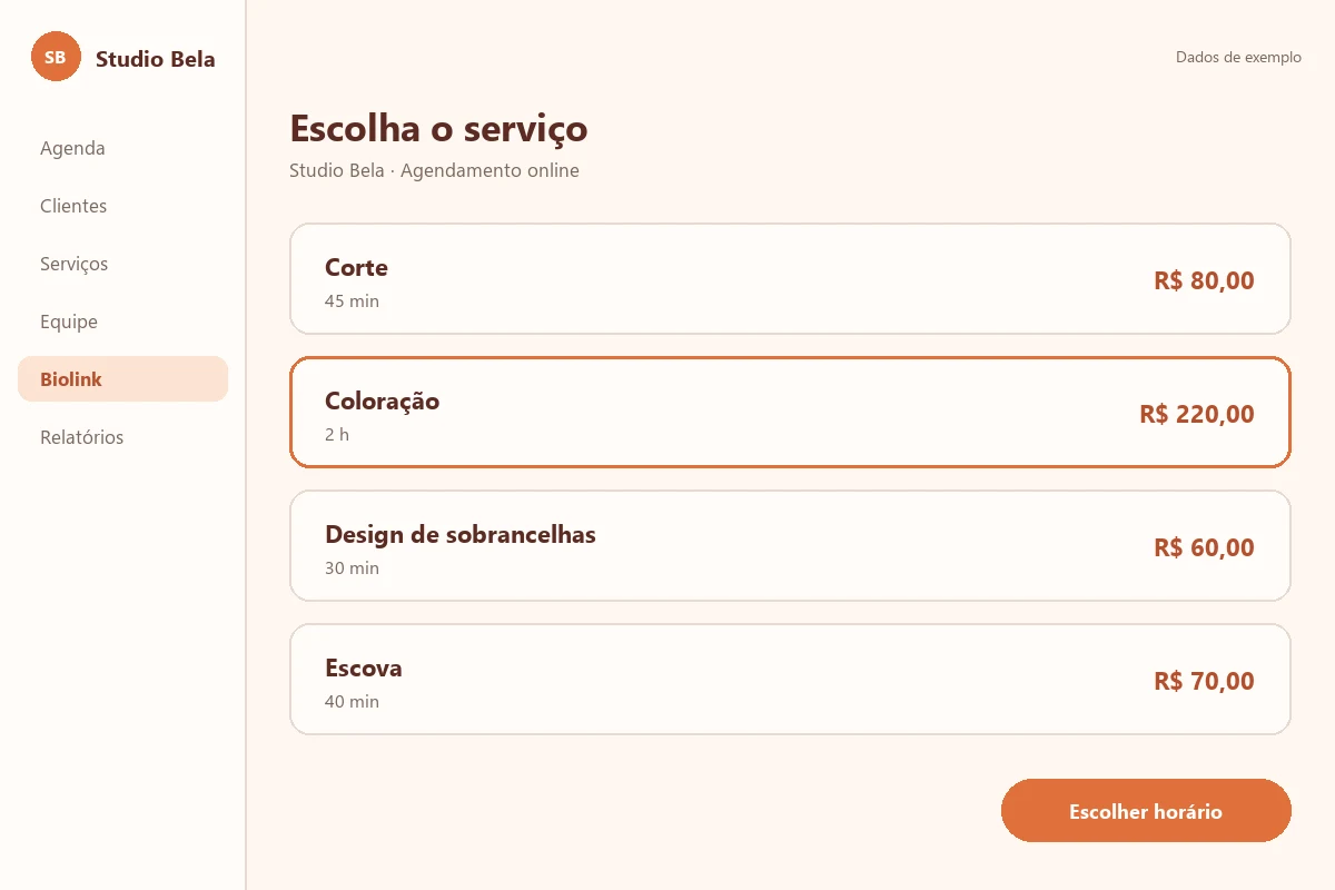 Ecrã real de marcação do Studio Bela com serviços, duração e preços de exemplo